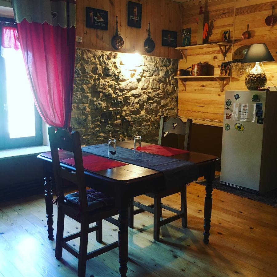 Les 3Crokignols, Maison D'Hote Familiale. Saffloz Eksteriør billede